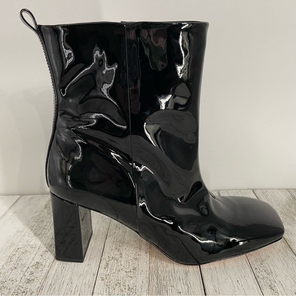 Good American Square Toe Patent Leather Ankle Boot Black - Picture 7 of 9